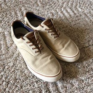 Men’s G.H. Bass & Co. Compass Lace Up Sneakers